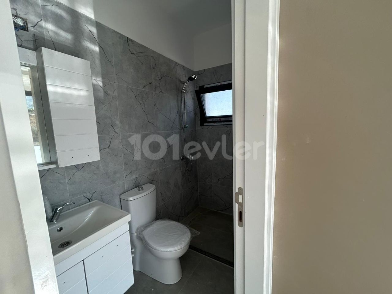 5+1 VILLA ZUM VERKAUF IN GIRNE ÇATALKÖY