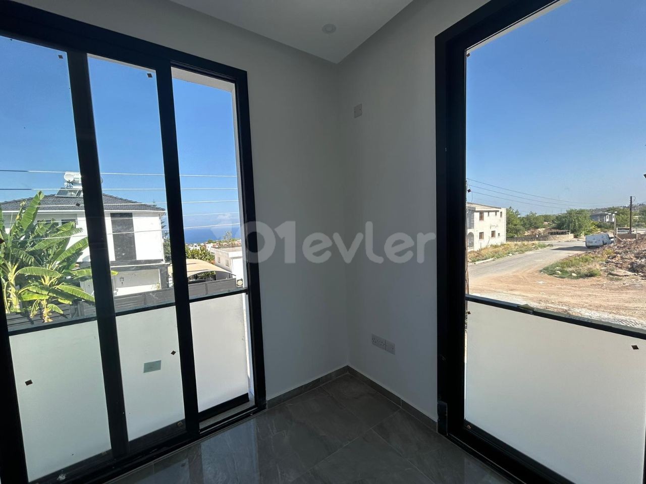 5+1 VILLA ZUM VERKAUF IN GIRNE ÇATALKÖY