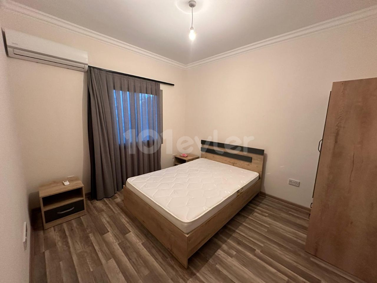 GİRNE MERKEZ ANAYOL ARKASI 2+1 FULL EŞYALI KİRALIK DAİRE