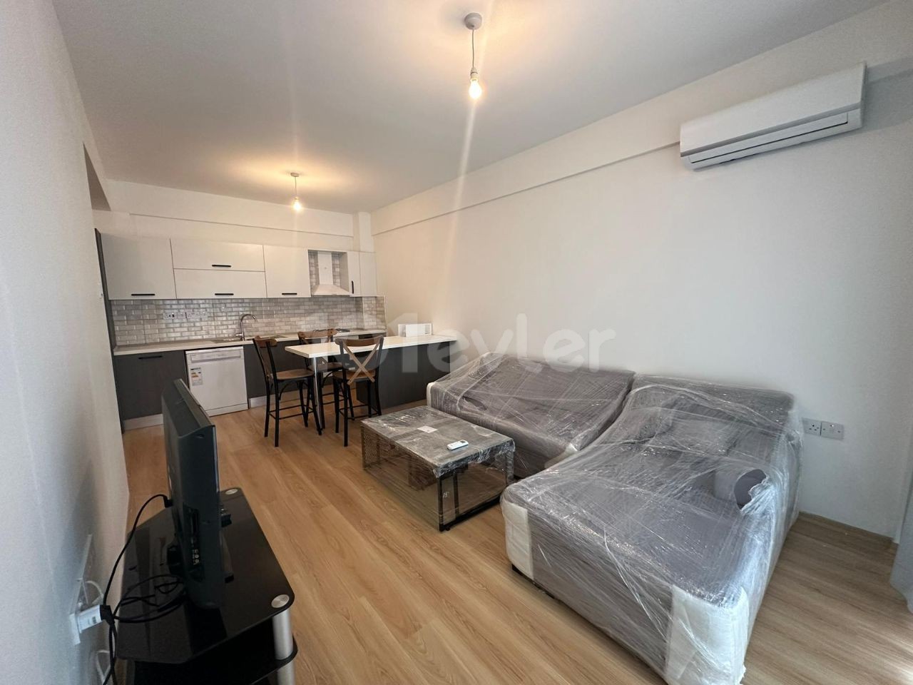 NEWLY FURNISHED 2+1 FLAT FOR RENT IN GIRNE DOĞANKÖY SITE