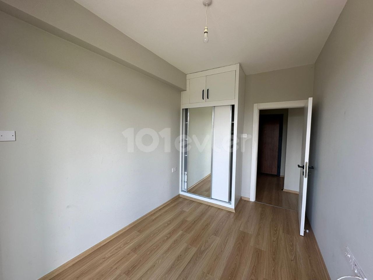 OPPORTUNITY 2+1 FLAT FOR SALE IN GIRNE DOĞANKÖY WITH ALL TAXES PAID