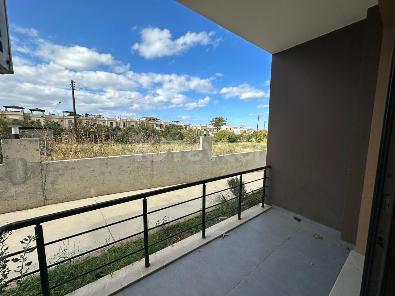 OPPORTUNITY 2+1 FLAT FOR SALE IN GIRNE DOĞANKÖY WITH ALL TAXES PAID
