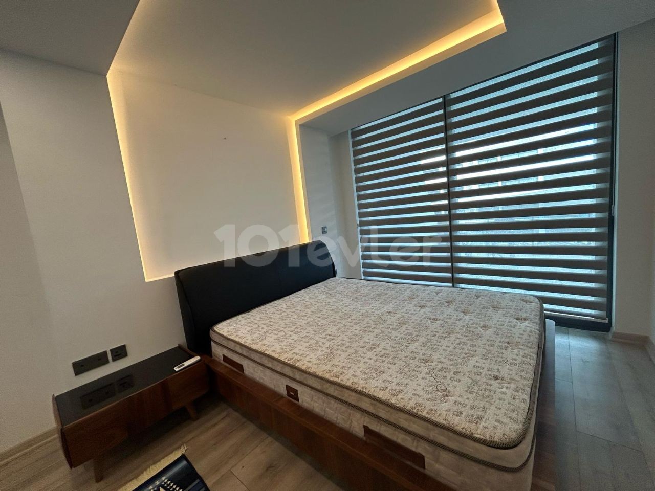 GİRNE ELEGANCE SİTESİNDE DENİZ MANZARALI 2+1 SATILIK DAİRE