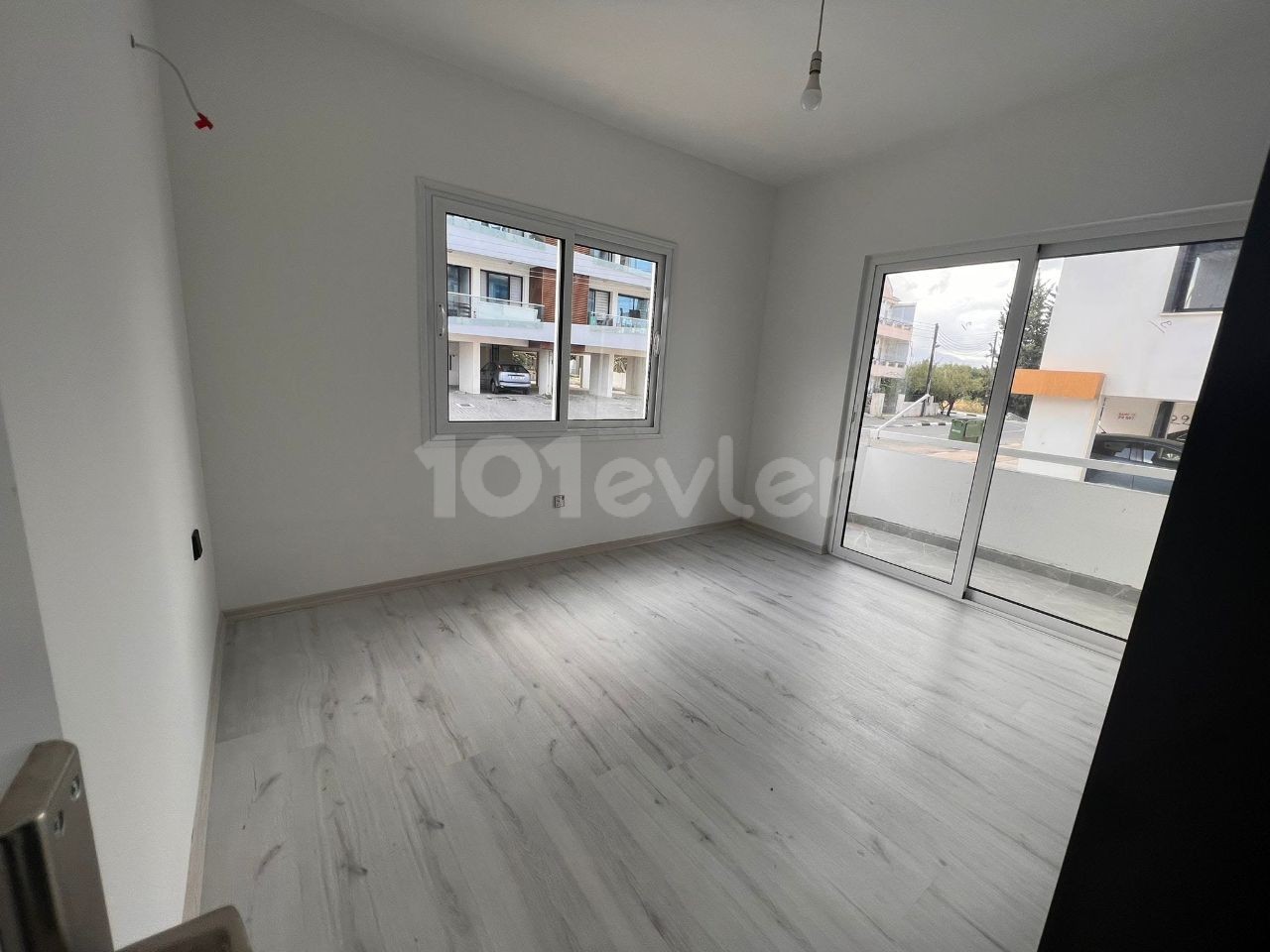 GİRNE NUSMAR BÖLGESİNDE 3+1 SATILIK DAİRE