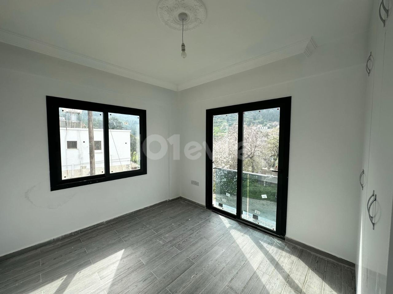 GİRNE ALSANCAK TÜM MASRAFLARI ÖDENMİŞ SATILIK 3+1 DAİRE