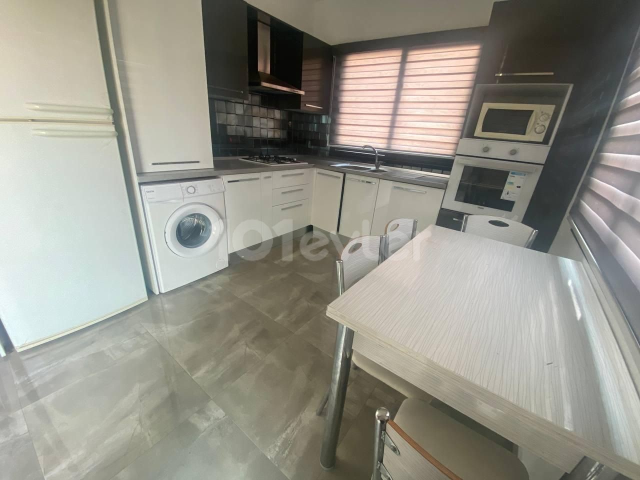 Fully furnished 2+1 flat for rent in Kyrenia center