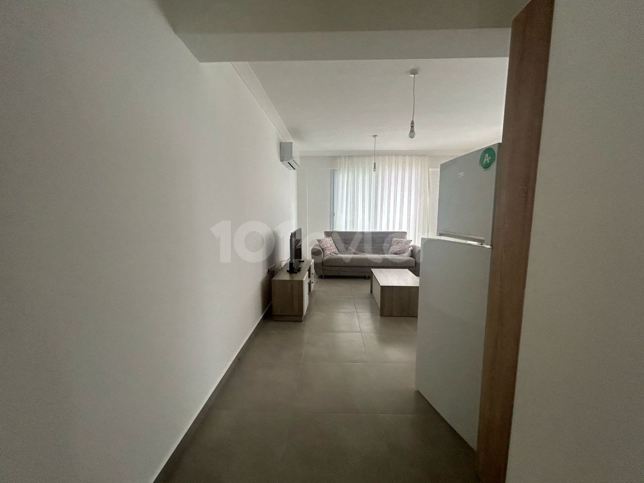 2+1 flat for rent within walking distance to all amenities near Kyrenia Central Kar Market