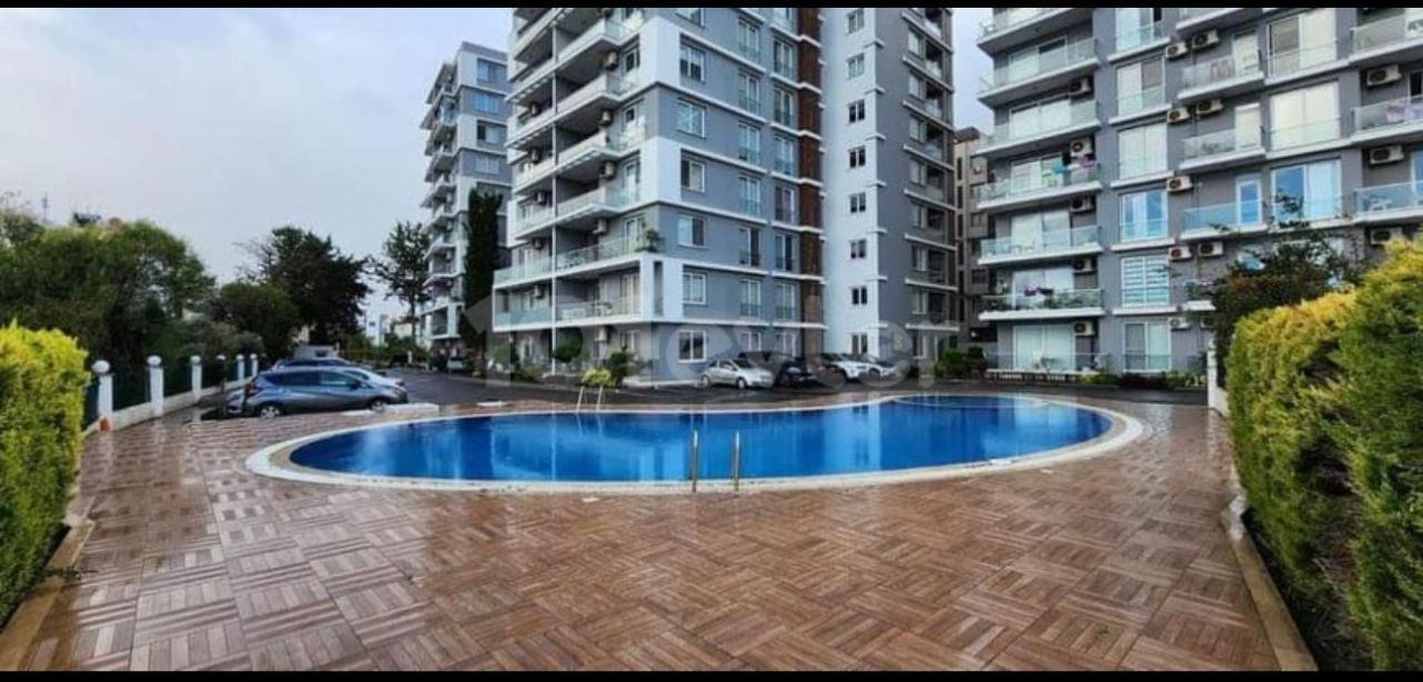 1+1 FLAT FOR RENT IN A SECURE COMPLEX IN KYRENIA CENTER