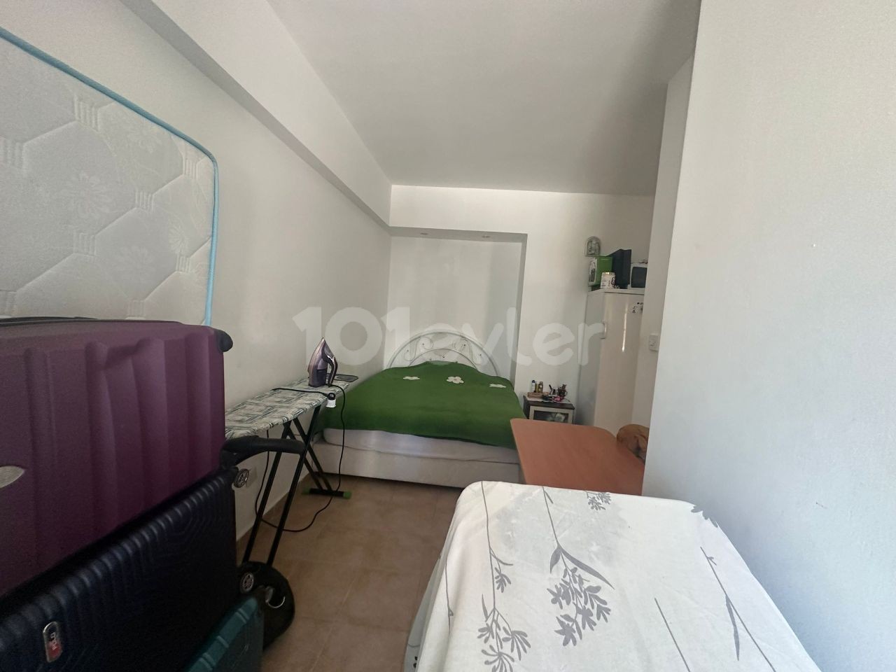 1+1 FLAT FOR SALE IN KYRENIA CENTER WITH ALL TAXES PAID