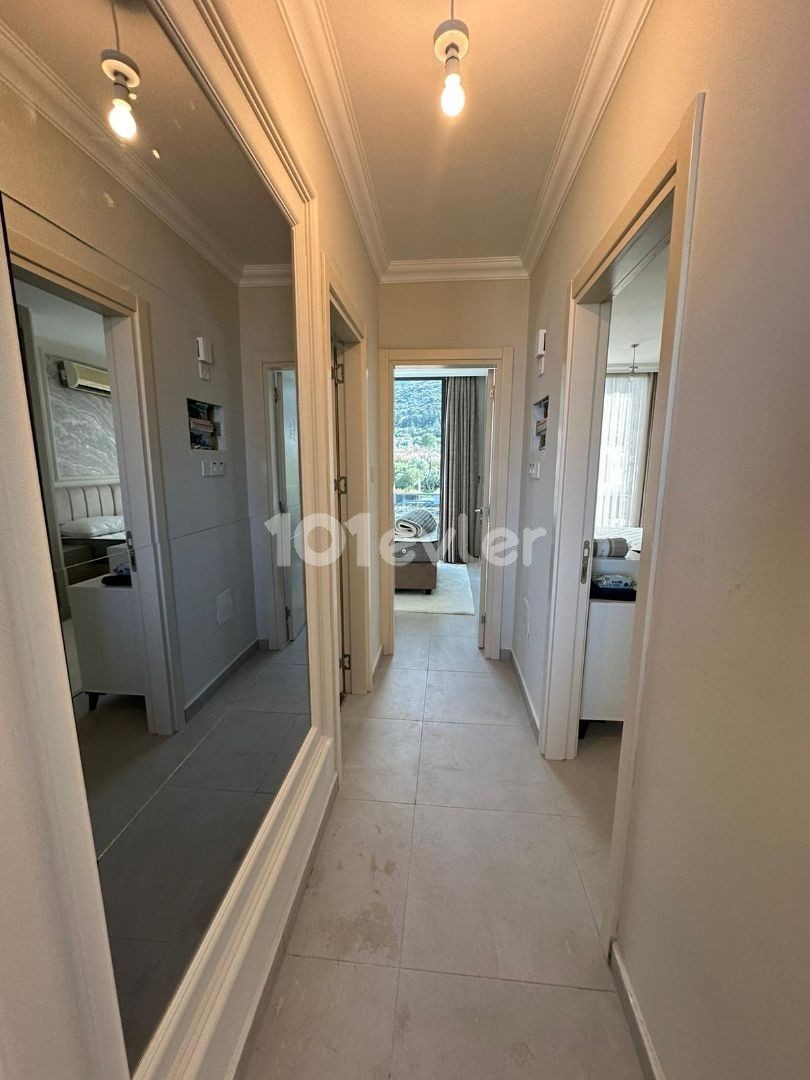 2+1 FLAT WITH ITS OWN TERRACE IN ALSANCAK