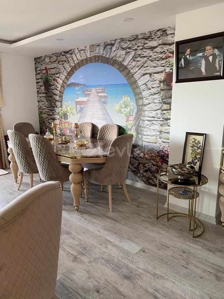 Luxuriöse möblierte Residenz zur Miete im Zentrum von Kyrenia