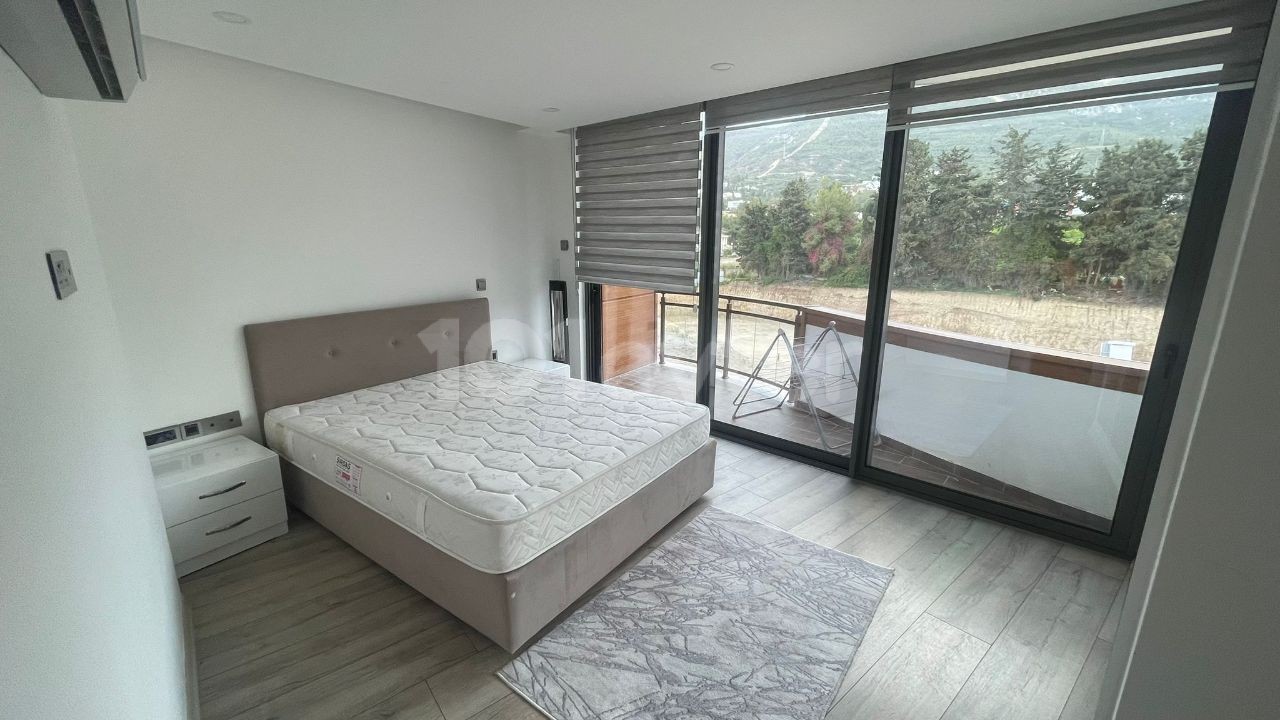 Fully furnished 2+1 flat for rent in Kyrenia center