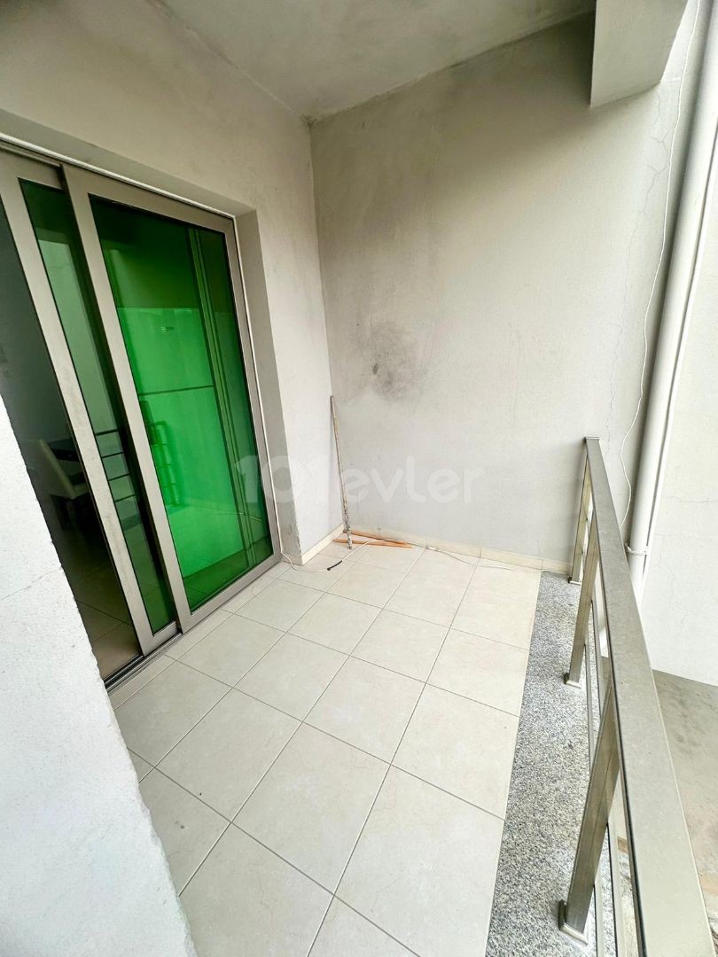 2+1 flat for rent in a decent location in Hamitköy