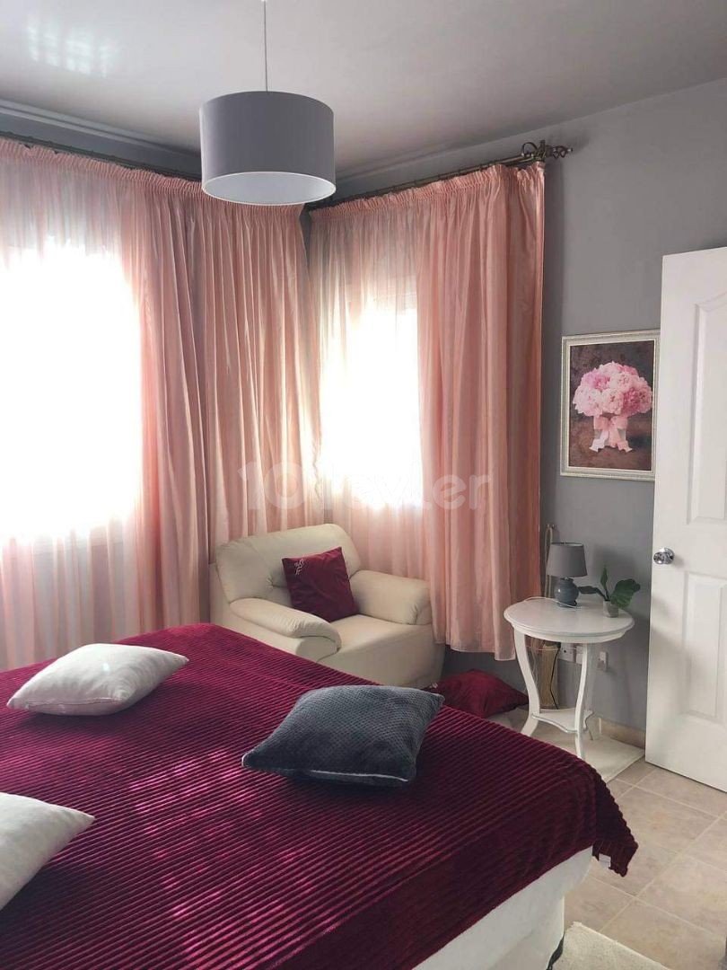 OPPORTUNITY! 3+1 penthouse flat for sale in Çatalköy