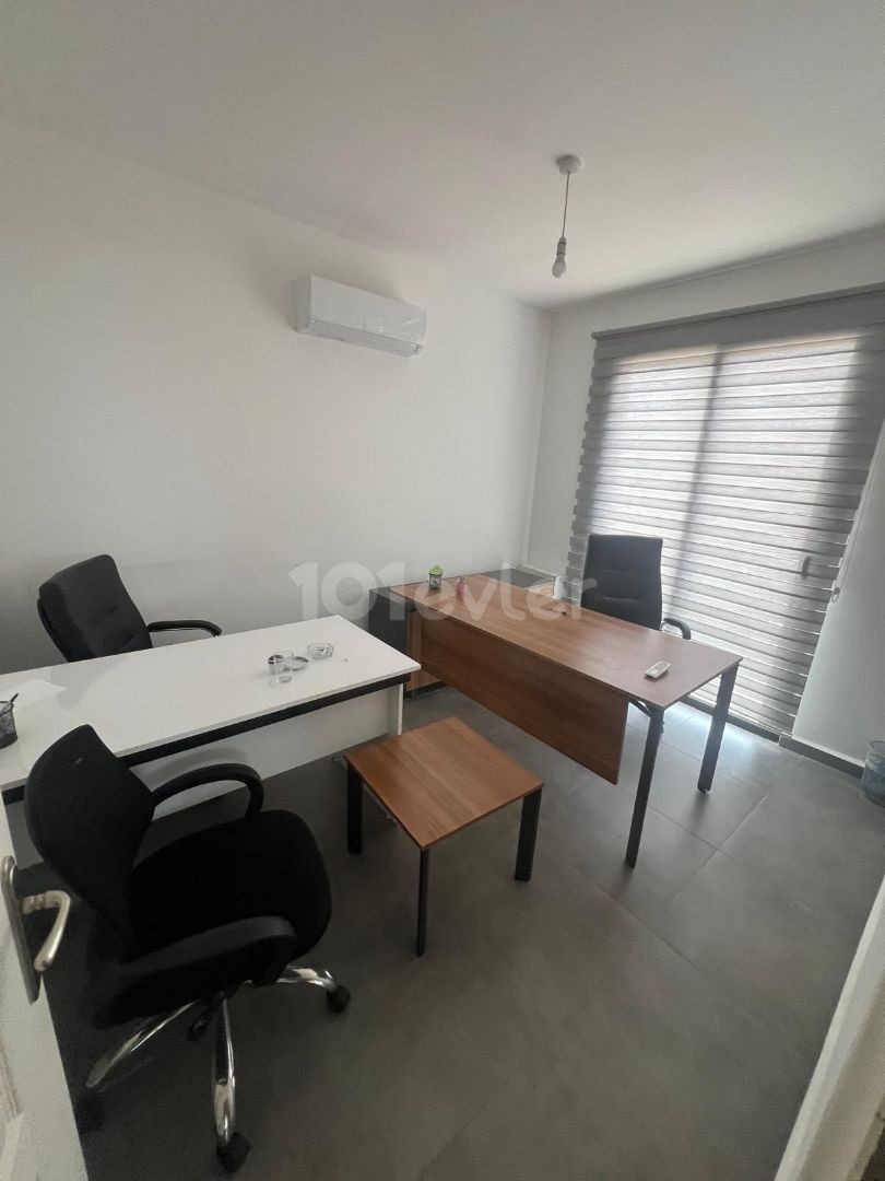 Office To Rent in Aşağı Girne, Kyrenia