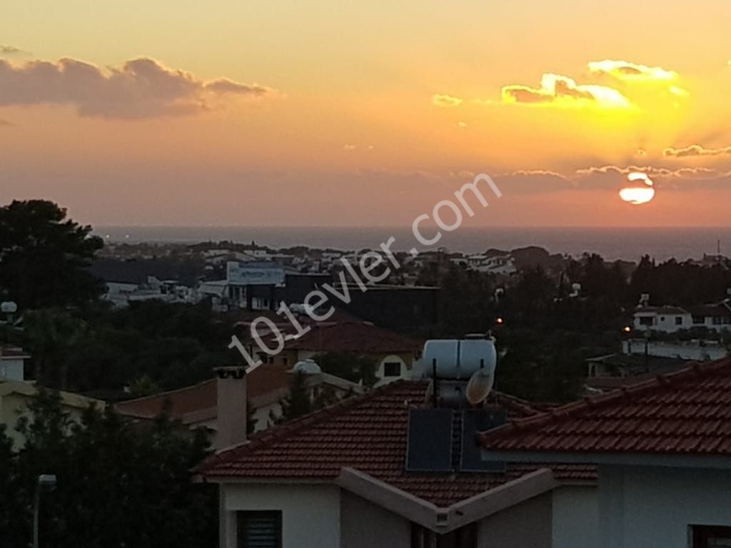 ویلا برای فروش in Çatalköy, گیرنه