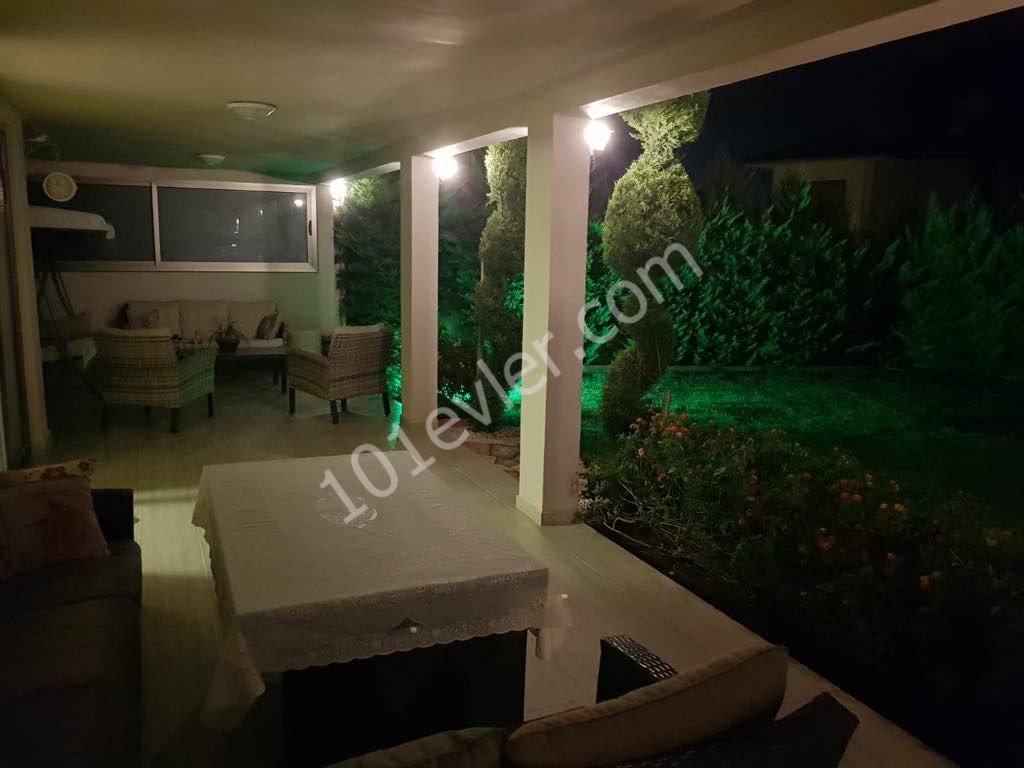 Girne Çatalköy, Satılık Villa