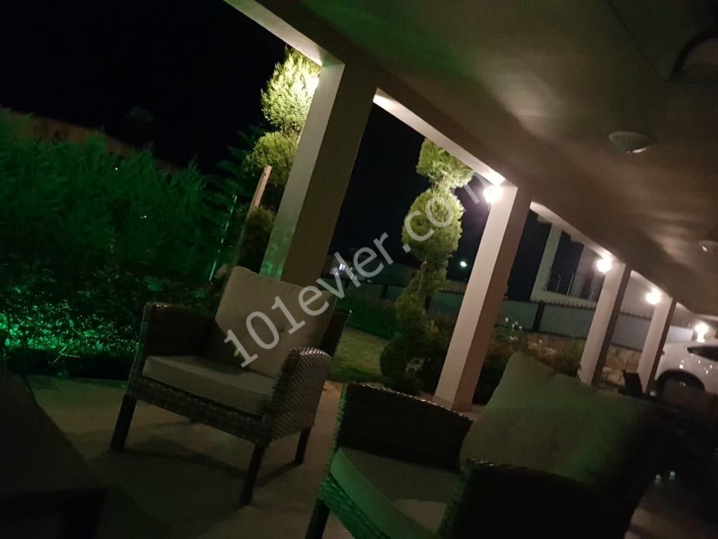 Villa For Sale in Çatalköy, Kyrenia