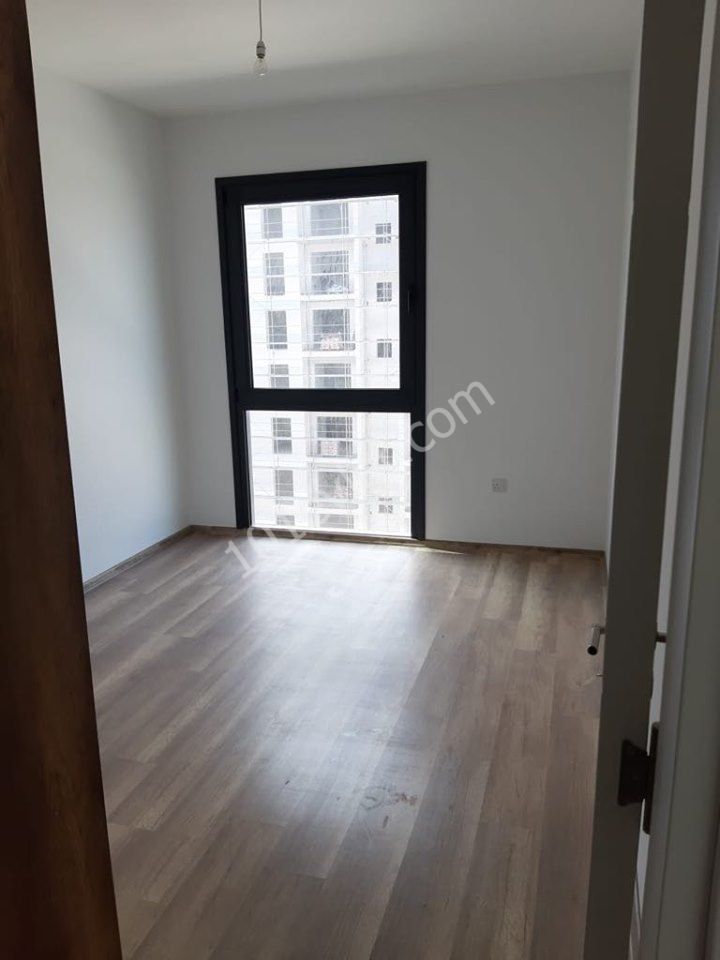 Gazimağusa Salamis Caddesi Satılık 1+1 Daire