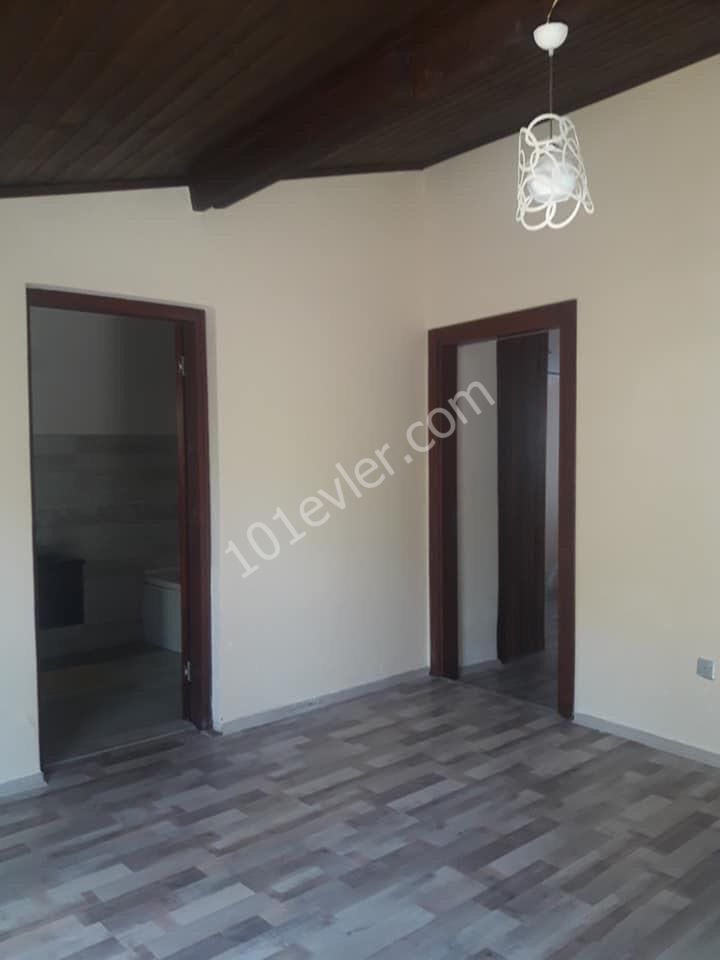 Detached House For Sale in Yeni Boğaziçi, Famagusta