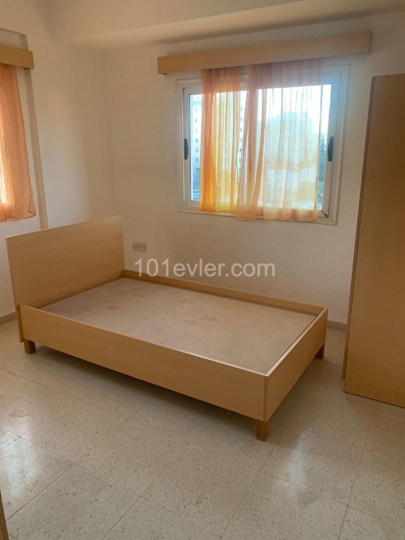 Flat To Rent in Mağusa Merkez, Famagusta