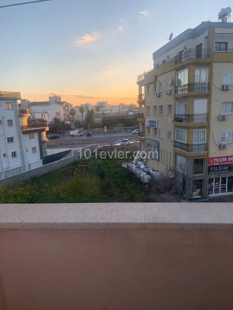 Flat To Rent in Mağusa Merkez, Famagusta