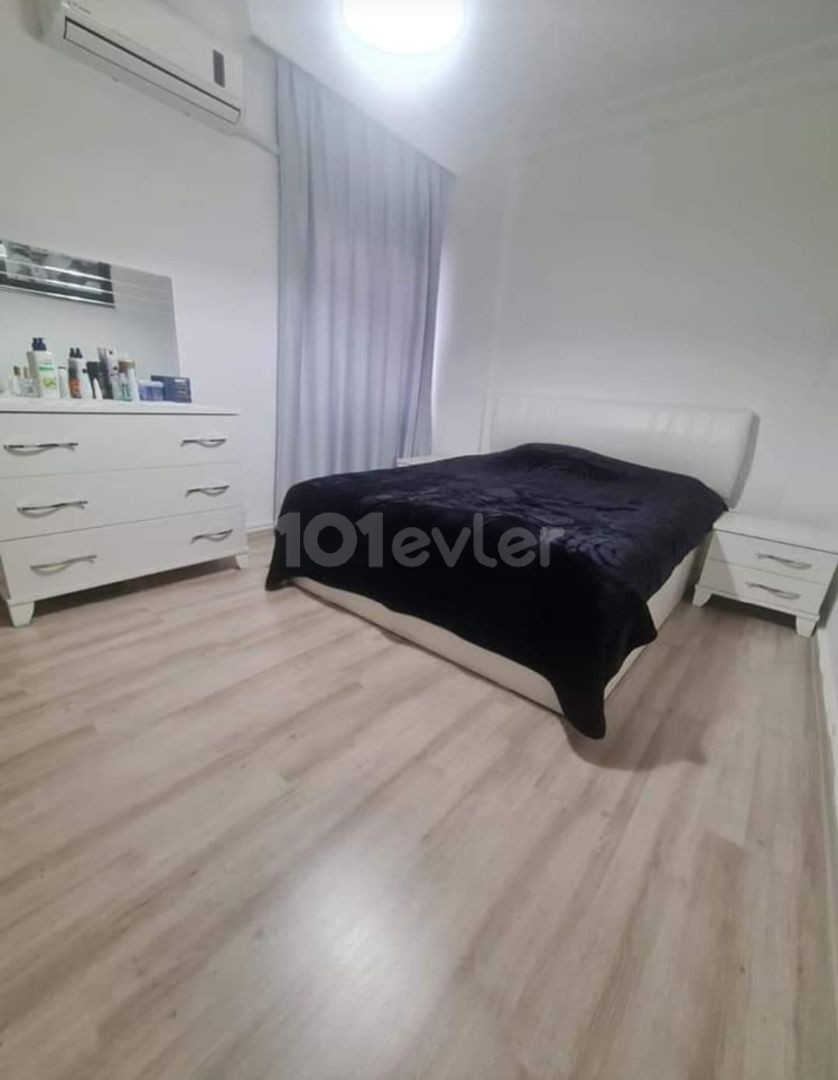 Zu verkaufen 3+1 Wohnung in Famagusta Zentrum