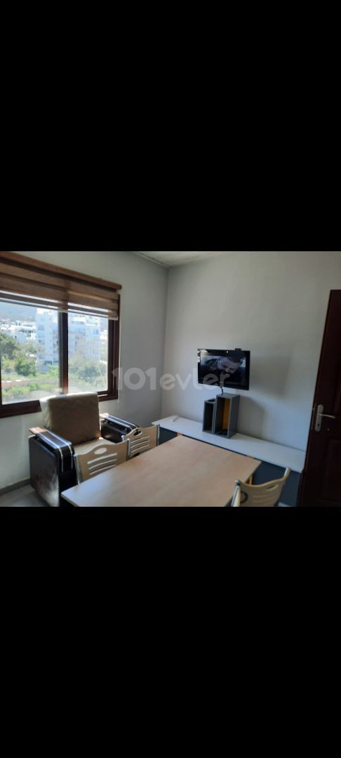 2 + 1 apartment for daily rent from Kyrenia central owner ** 