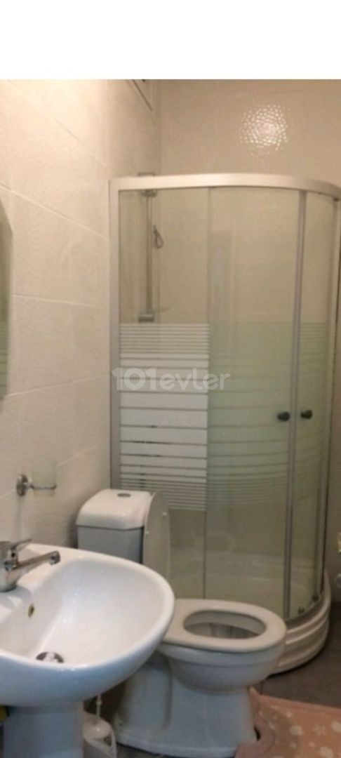 Daily rental Kyrenia center 2+1 apartment 