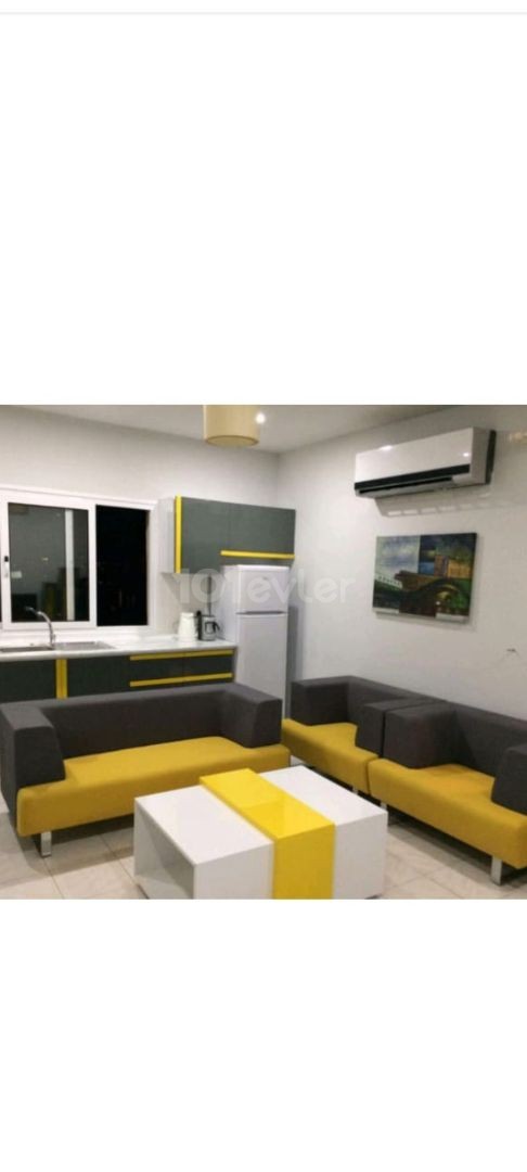 Tagesmiete Kyrenia Zentrum 2+1 Wohnung 