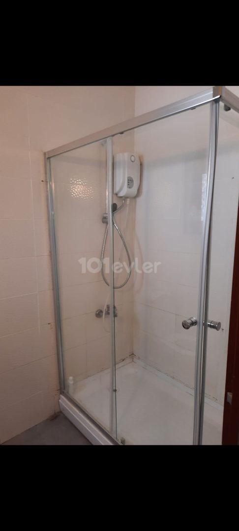 Daily rent 2+1 Kyrenia center apartment 