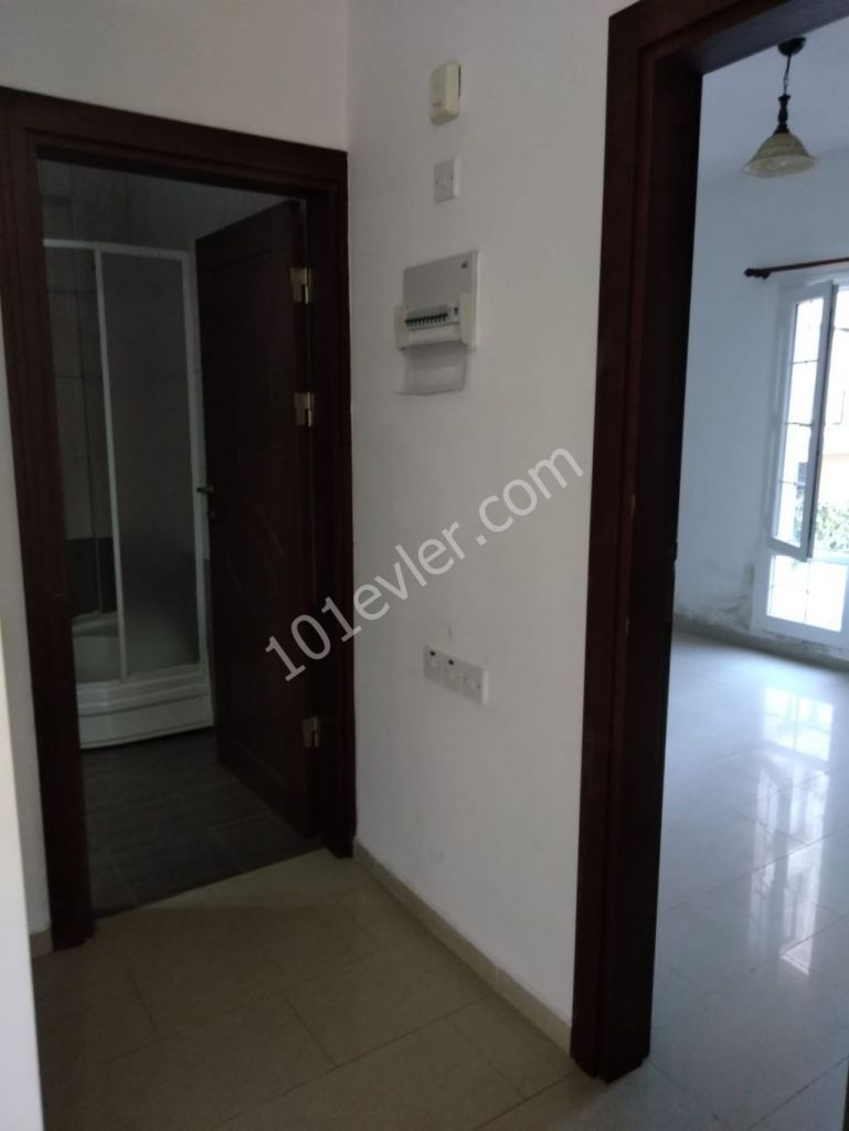 2 BEDROOM FLAT FOR RENT İN KYRENİA CİTY CENTER