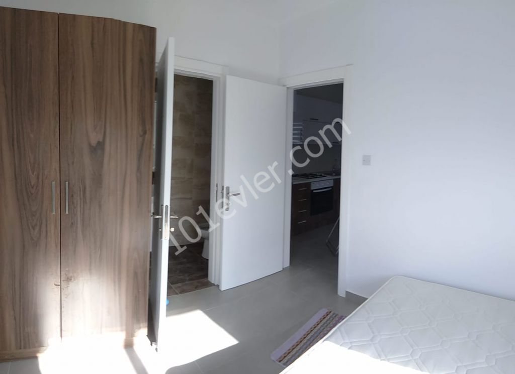 Flat To Rent in Karaoğlanoğlu, Kyrenia