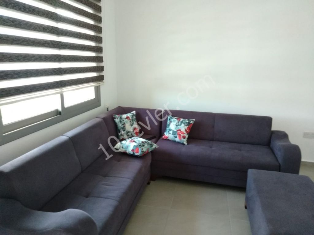 Flat To Rent in Karaoğlanoğlu, Kyrenia