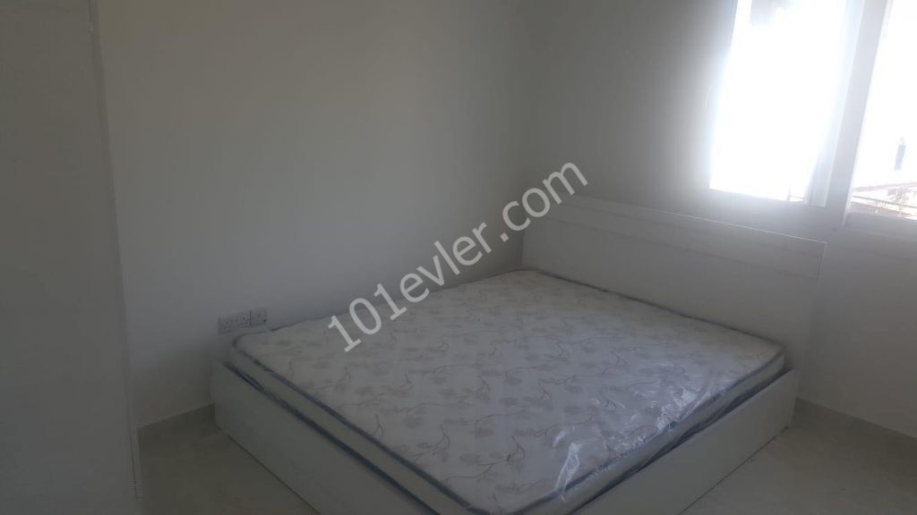 Girne Zeytinlikte kiralık sıfır full eşyalı 2+1 daire!