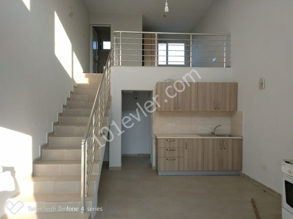 ALSANCAK  DA KİRALIK 2 ODA SALON MOBİLYASIZ SIFIR DAİRE