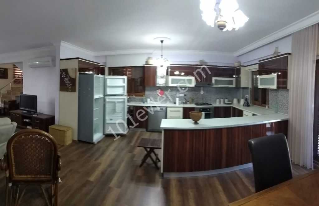 Girne Çatalköy'de kiralık full eşyalı 3+1 villa!