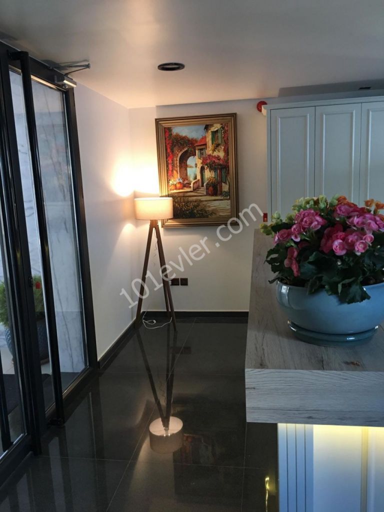 Penthouse Mieten in Girne Merkez, Kyrenia