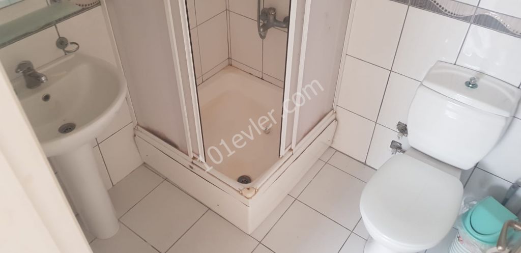 3 + 1 APARTMENT WITH POOL WITH GROUND FLOOR GARDEN FOR SALE IN KYRENIA ALSANCAKTA ** 