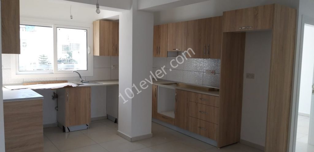 Flat To Rent in Girne Merkez, Kyrenia