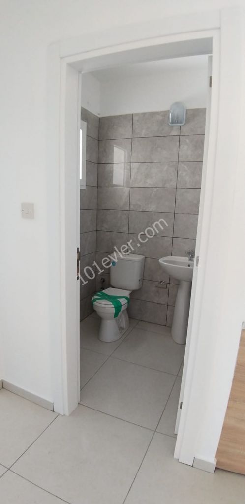 Flat To Rent in Girne Merkez, Kyrenia