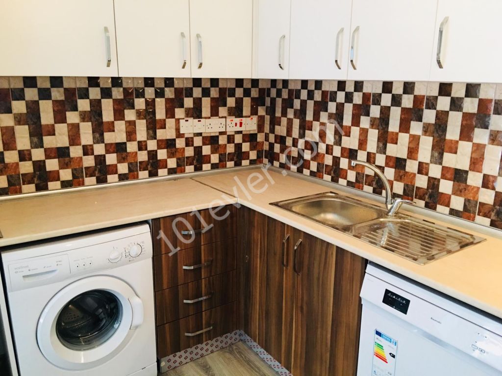 Girne merkezde kiralık full eşyalı sıfır 2+1 daire!