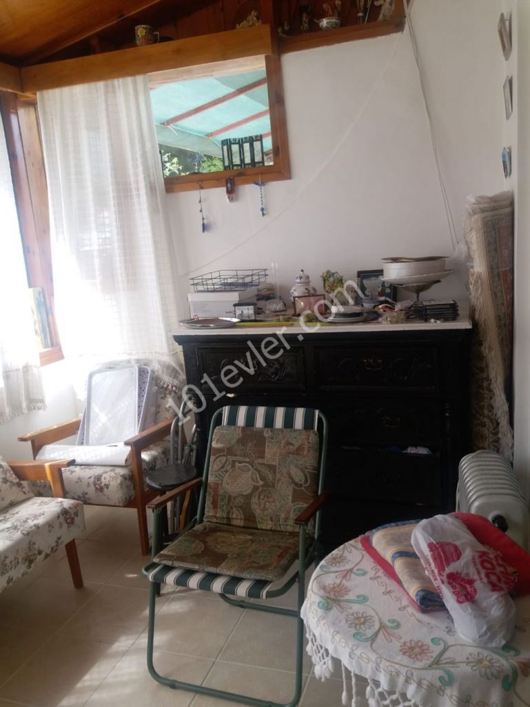 Detached House For Sale in Girne Merkez, Kyrenia