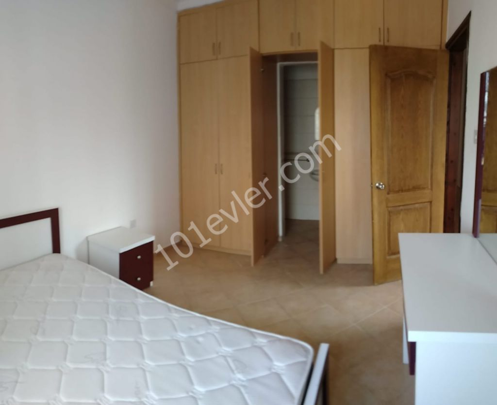 Flat To Rent in Girne Merkez, Kyrenia