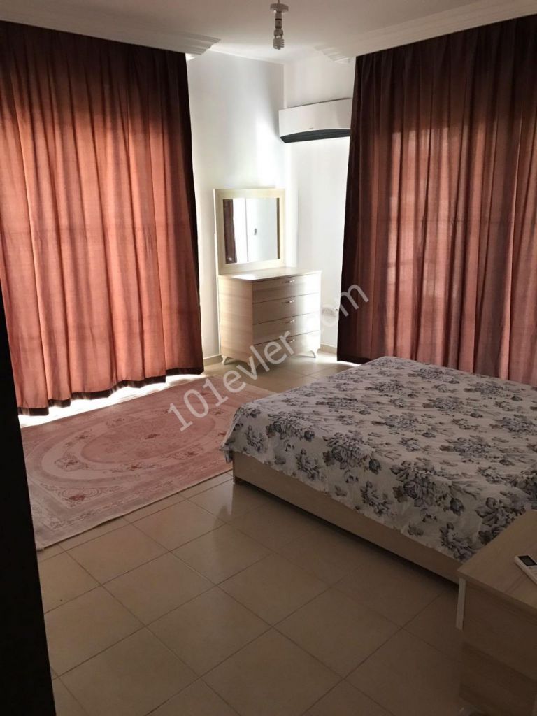 Flat To Rent in Girne Merkez, Kyrenia