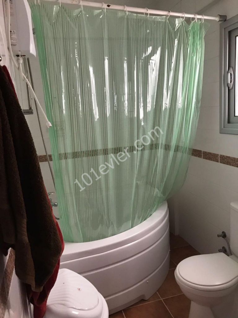 Flat To Rent in Girne Merkez, Kyrenia