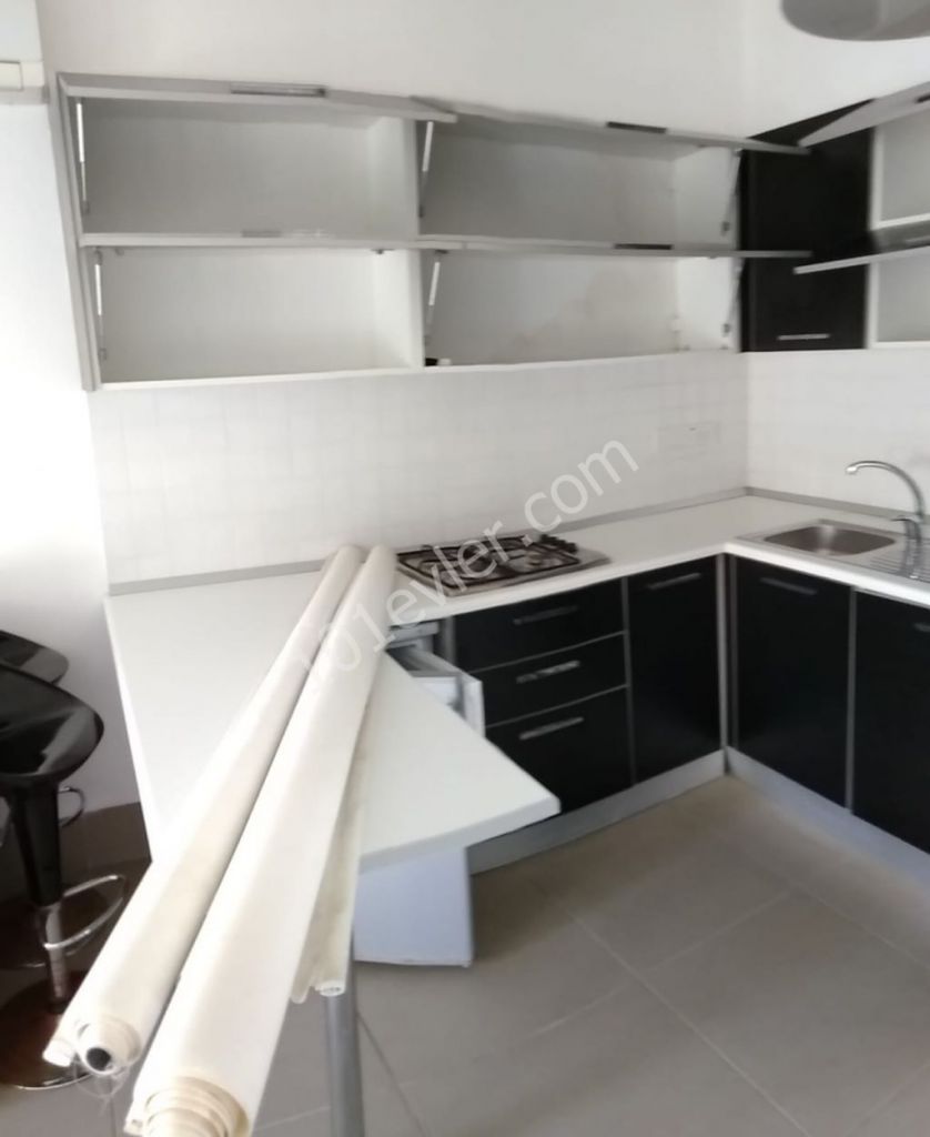 Flat To Rent in Karaoğlanoğlu, Kyrenia