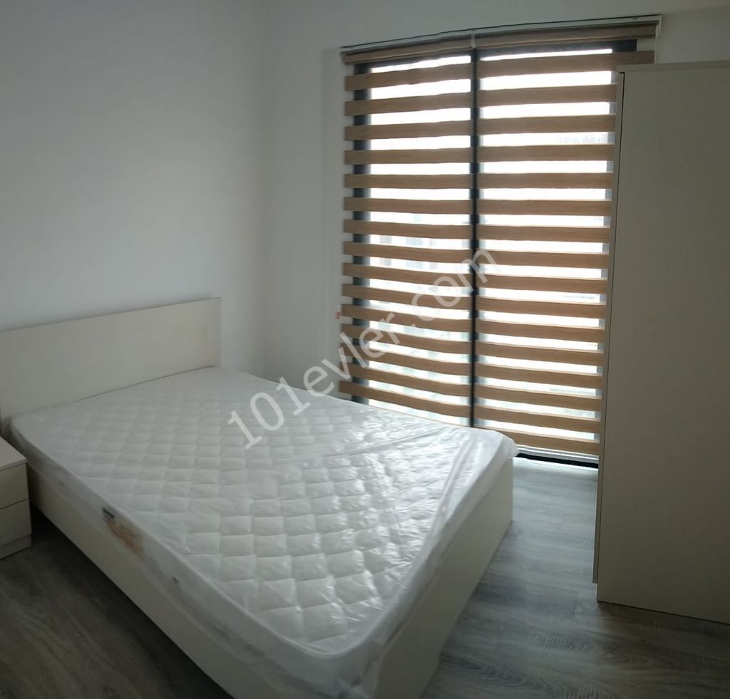 GİRNE MERKEZDE KİRALIK DENİZ MANZARALI FULL EŞYALI 2+1 PENTHOUSE