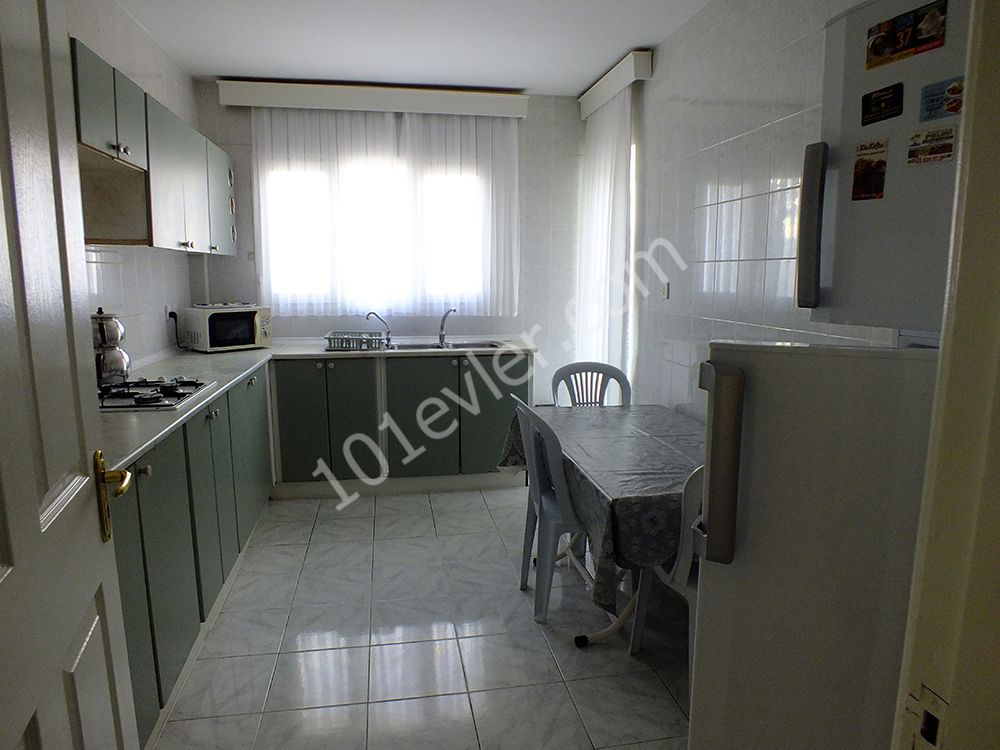 Flat To Rent in Girne Merkez, Kyrenia