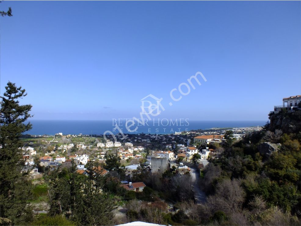 HISTORISCHE STEINVILLA MIT HERRLICHEM BLICK ZUM VERKAUF IN KYRENIA LAPTA ** 